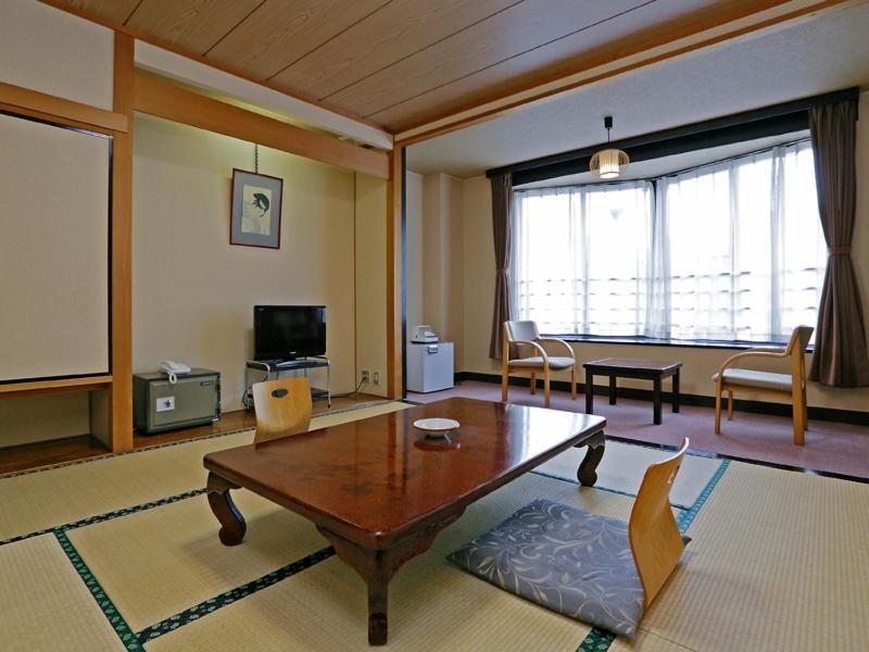 Ashinomaki Prince Hotel Aizuwakamatsu Kamer foto